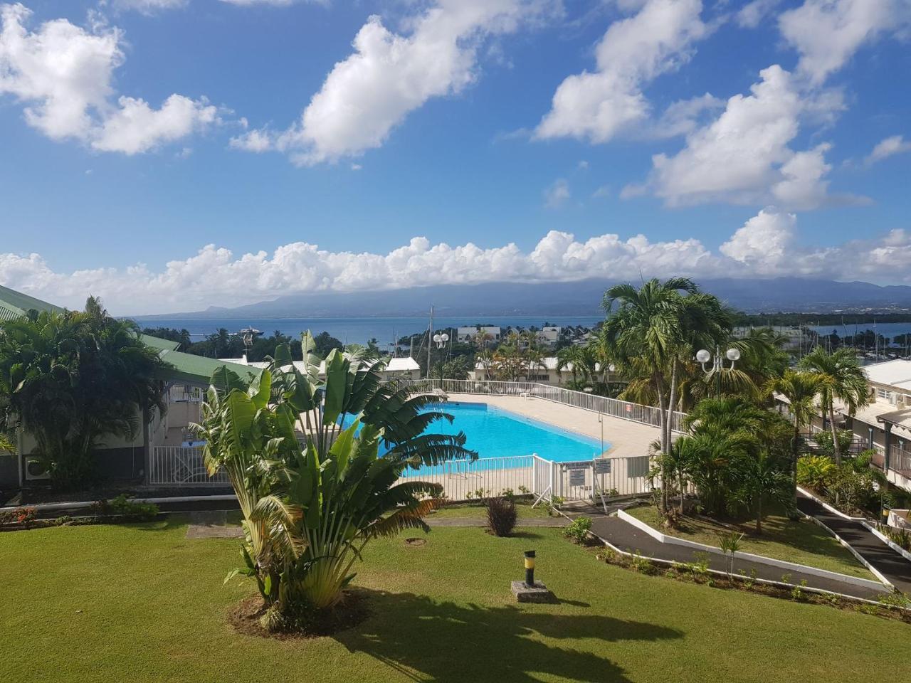 Superbe Studio En Duplex, Vue Sur Mer Et Piscine Le Gosier  Eksteriør billede